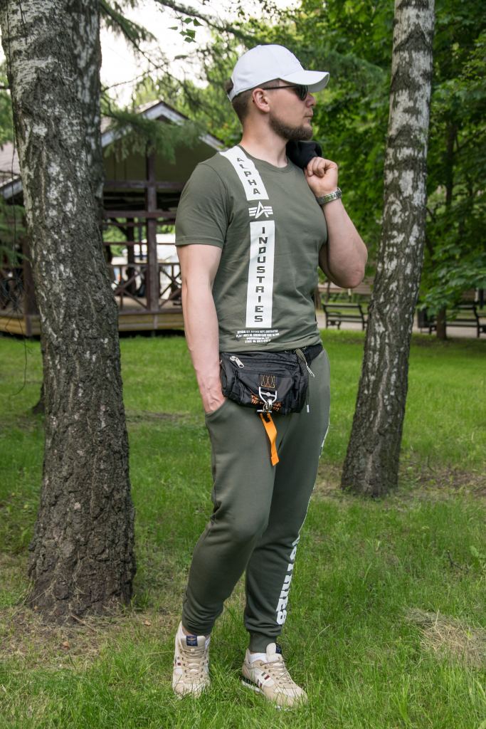 Милитари многослойный образ с Alpha Industries